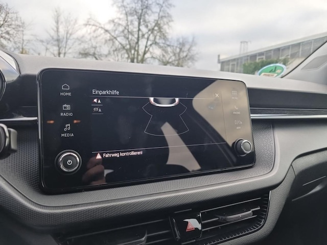 Skoda Fabia Fabia Essence 1,0 MPI LED Lane Assist Front Assist