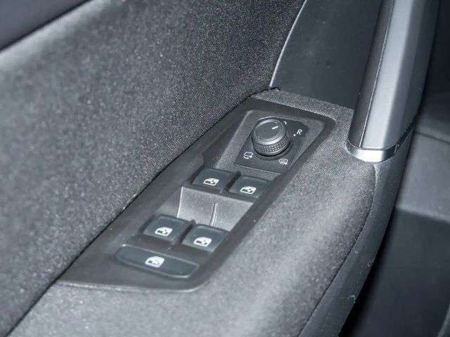 Volkswagen Touran 1.5 TSI Comfortline