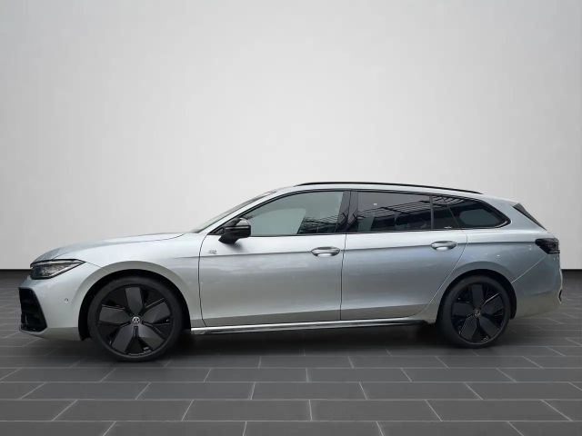 Volkswagen Passat 4Motion DSG R-Line Variant