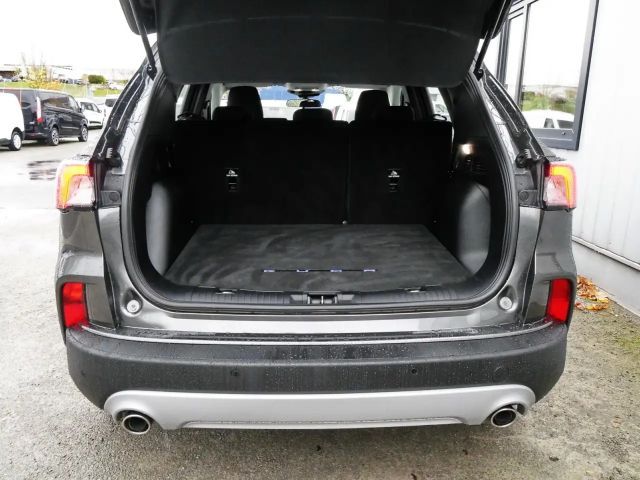 Ford Kuga Cool & Connect