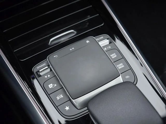 Mercedes-Benz GLA 200 Progressive