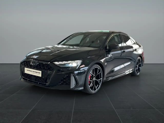 Audi RS3 S-Tronic Sedan