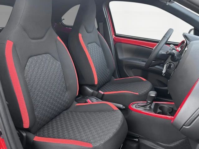 Toyota Aygo X Hatchback Play