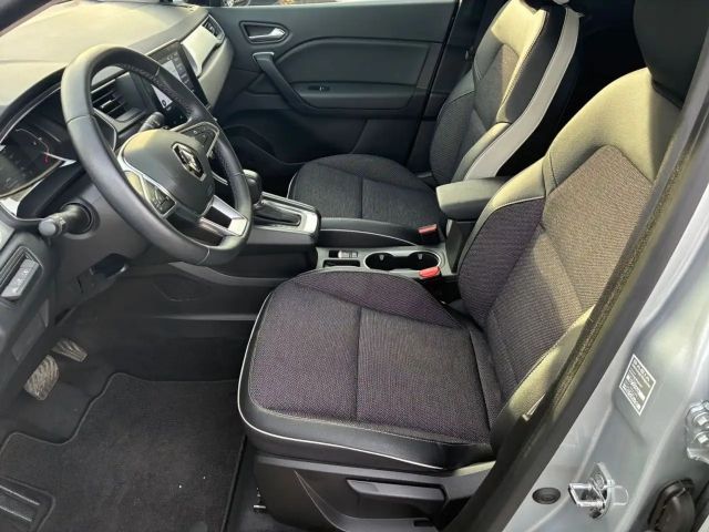 Renault Captur EDC Hybrid Techno