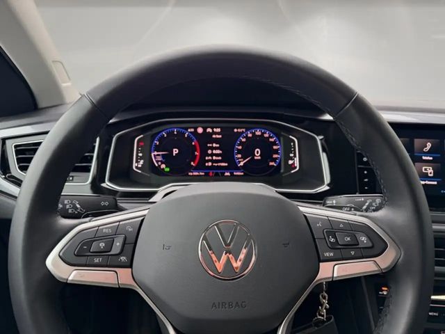 Volkswagen Taigo 1.0 TSI DSG Style