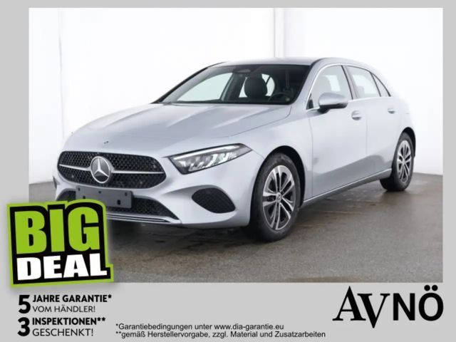 Mercedes-Benz A 200 LENKRADHEIZUNG LED HP 17 ZOLL ALU