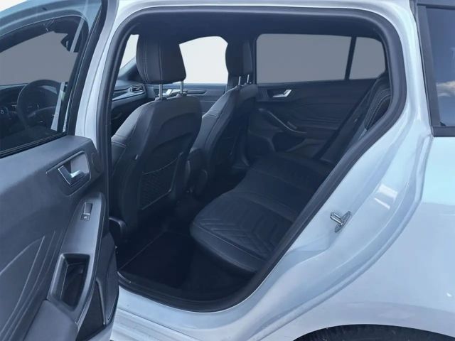 Ford Focus EcoBoost ST Line Wagon