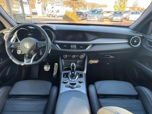 Alfa Romeo Stelvio Q4 Veloce