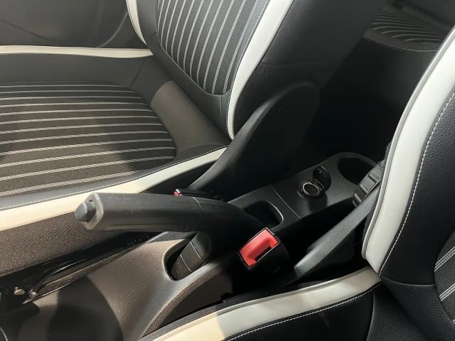 Renault Twingo E-Tech Intens