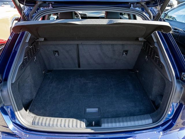 Audi A3 30 TFSI Sedan Sportback