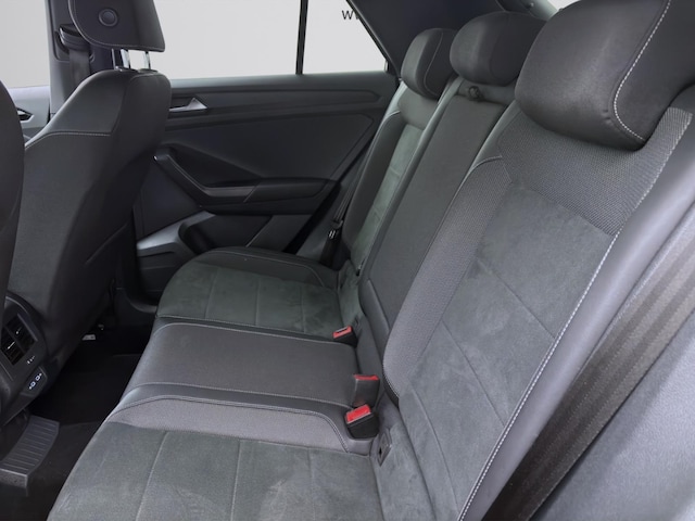 Volkswagen T-Roc 1.5 TSI DSG R-Line