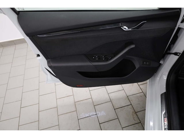 Skoda Octavia 1.4 TSI Combi RS iV