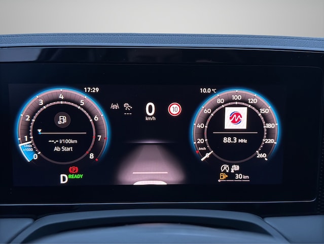 Volkswagen Passat 1.5 eTSI Business Variant