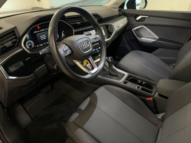 Audi Q3 35 TDI S-Tronic