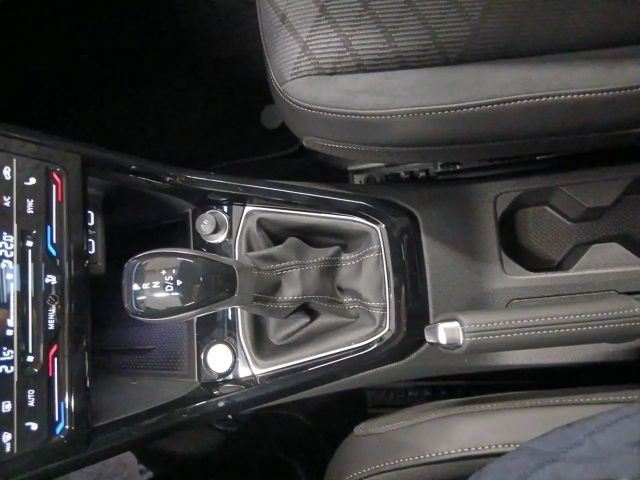 Volkswagen T-Cross 1.0 TSI DSG IQ.Drive R-Line