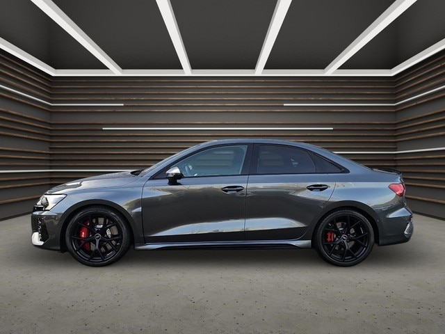 Audi RS3 Quattro S-Tronic Sedan