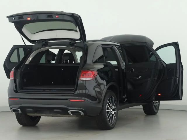 Mercedes-Benz GLC 300 4MATIC GLC 300 e