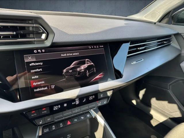 Audi A3 30 TFSI Sedan