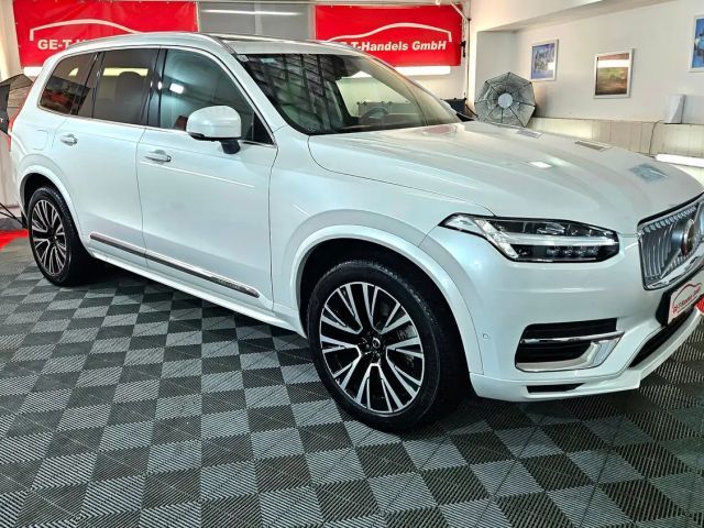 Volvo XC90 AWD T8