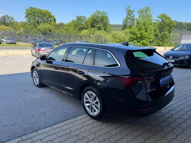 Skoda Octavia Combi Style Style