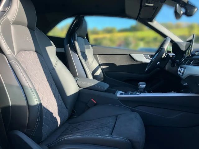 Audi A5 40 TDI Cabriolet S-Line S-Tronic