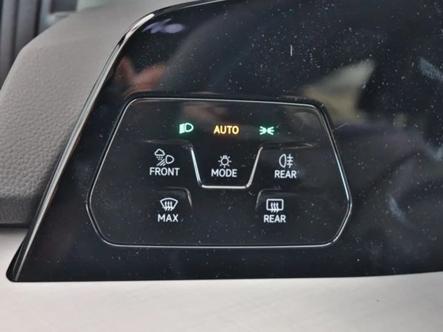 Volkswagen Golf 1.5 TSI DSG Golf VIII Life