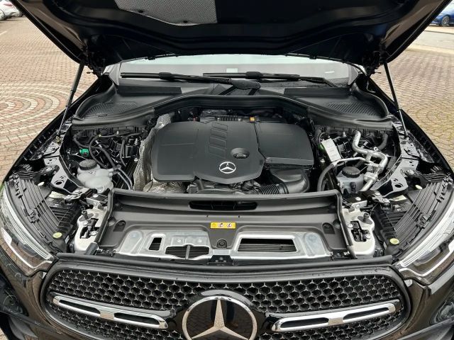 Mercedes-Benz GLC 300 AMG Line