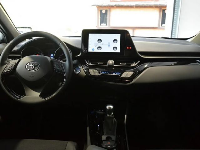 Toyota C-HR Active Hybride