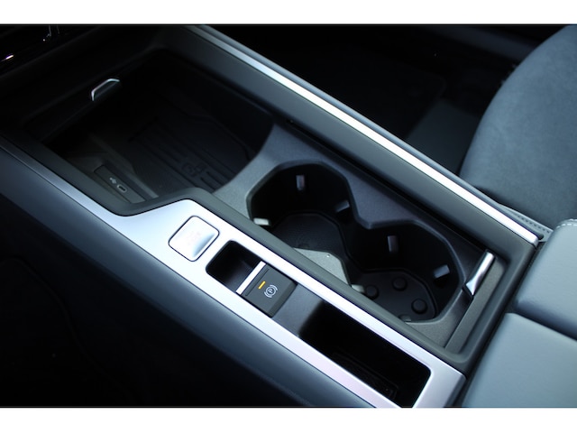 Volkswagen Passat 1.5 eTSI Business Variant