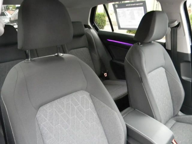 Volkswagen Golf DSG Golf VIII Move