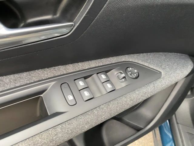 Peugeot 3008 Active Pack PureTech