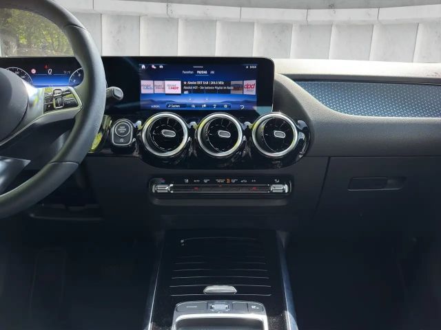 Mercedes-Benz B 180 Progressive