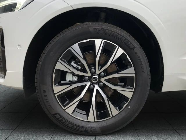 Volvo XC60 AWD Dark Plus