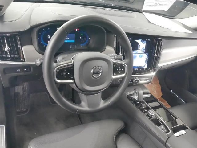 Volvo V90 AWD Dark Plus T6