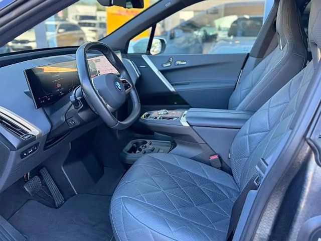 BMW iX xDrive50
