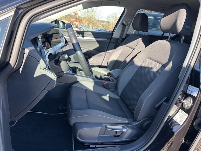 Volkswagen Golf TSI CarPlay/Black/AHK/Virt/ACC/LED