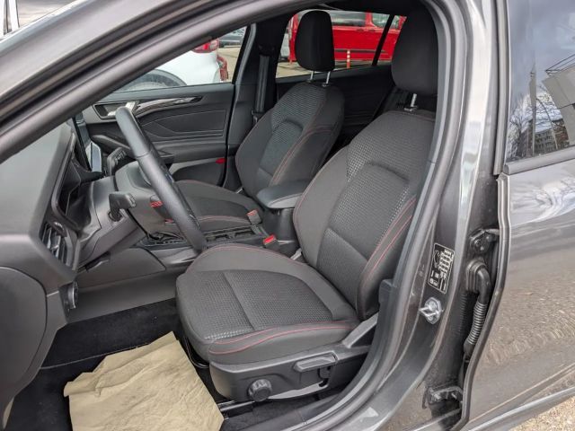 Ford Focus ST Line Wagon