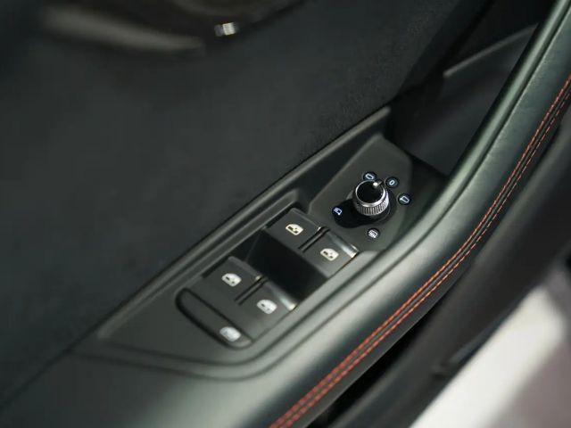 Audi RS4 Avant Quattro