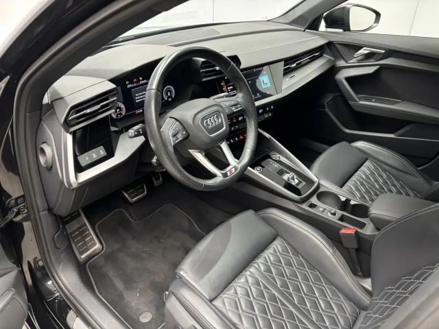 Audi A3 35 TFSI S-Line Sedan Sportback