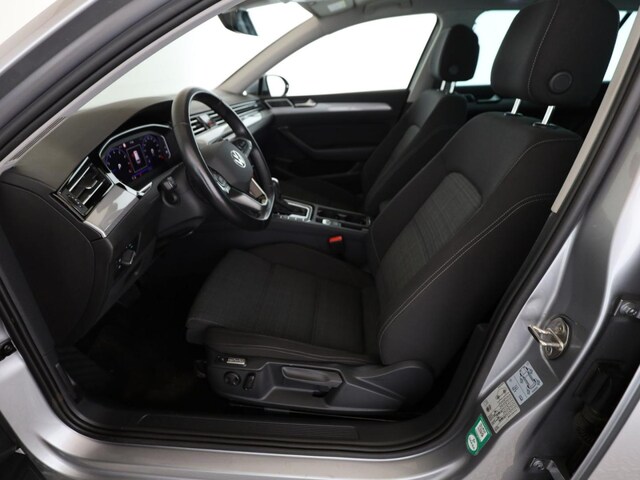 Volkswagen Passat 1.5 TSI Business Variant