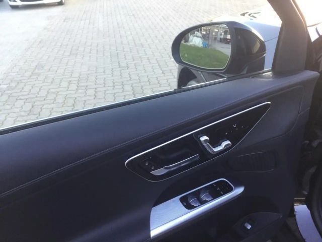 Mercedes-Benz GLC 200 4MATIC AMG Line