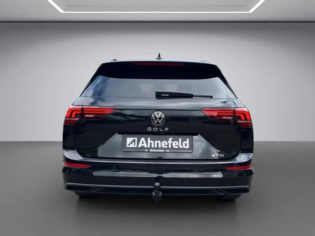 Volkswagen Golf DSG Golf VIII Life Variant