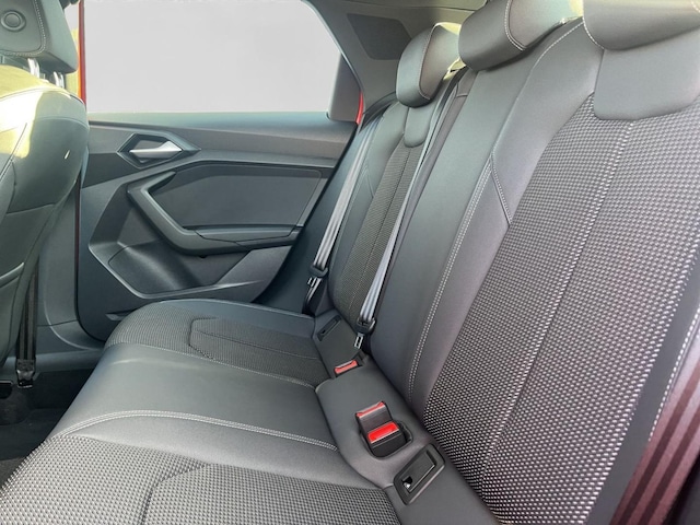 Audi A1 35 TFSI Allstreet S-Tronic