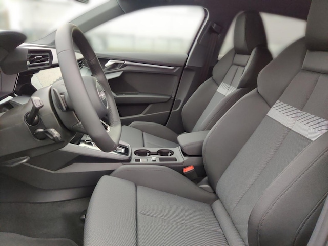 Audi A3 35 TFSI S-Line S-Tronic Sportback