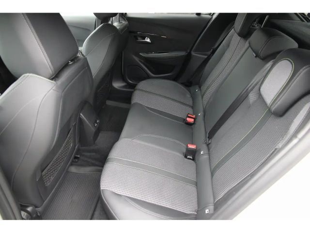 Peugeot E-208 GT-Line