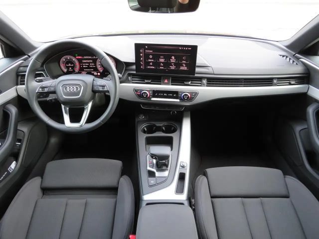 Audi A4 40 TDI Avant S-Line