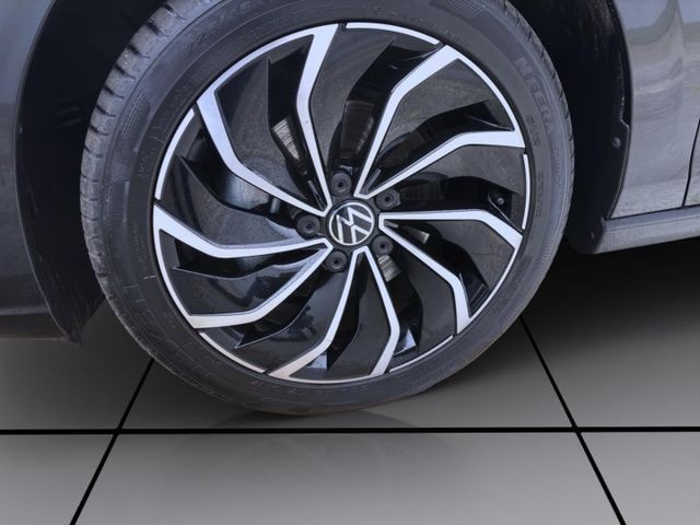 Volkswagen Golf 1.5 eTSI DSG Move