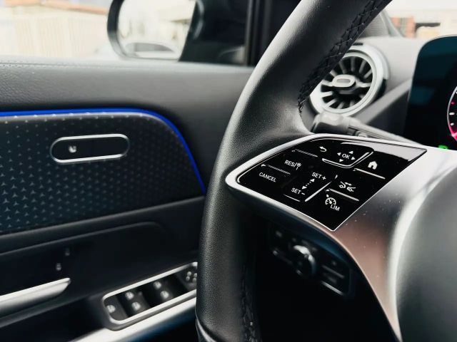 Mercedes-Benz GLA 180 Progressive