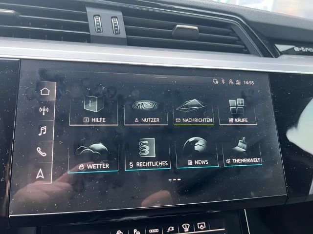 Audi Q8 e-tron 55 Business Quattro