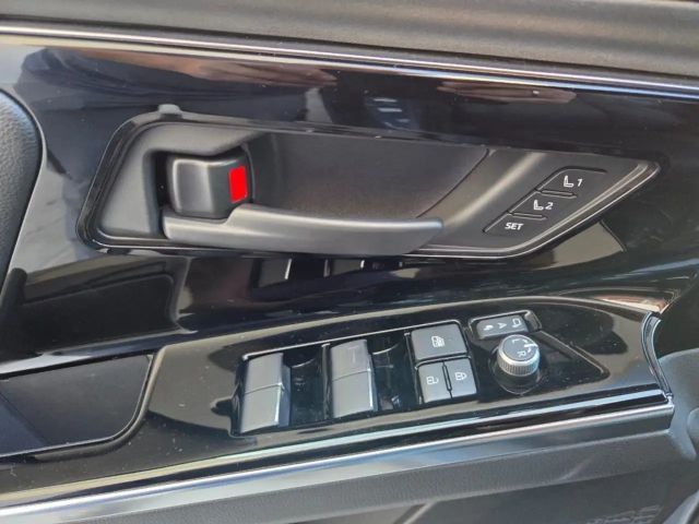 Subaru Solterra Platinum Plus